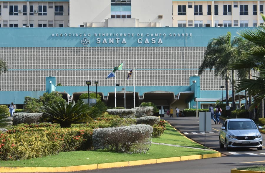 Criança queimada segue em estado grave e teve braço e parte da perna amputados