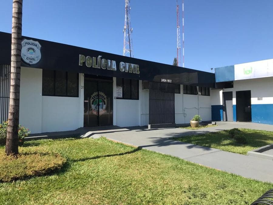 Ladrão se passa por vendedor de celular, oferece aparelho e assalta comprador em Maracaju