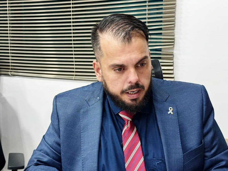 Vereador Robert cobra informações sobre emenda destinada a Associação de Autistas de Maracaju