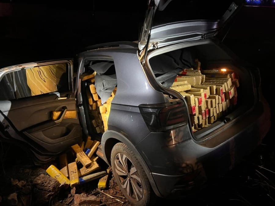 Policiais da FICCO apreendem 943 kg de maconha na BR-060 em Sidrolândia