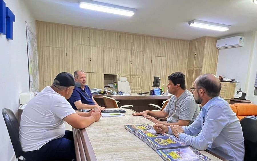 Prefeito e vereador eleito visitam sede do DNIT e cobram melhorias urgentes