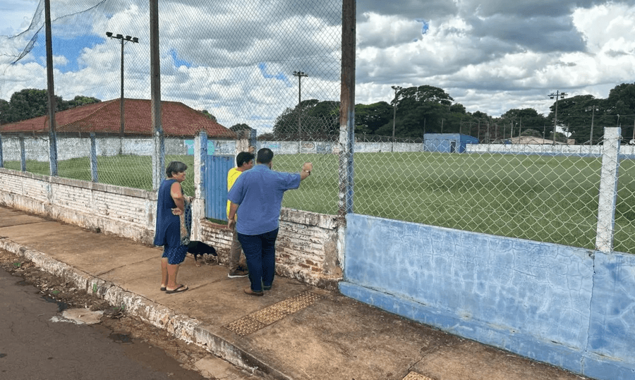 Vereador Robert Ziemann solicita urgência na reforma da Praça do BNH