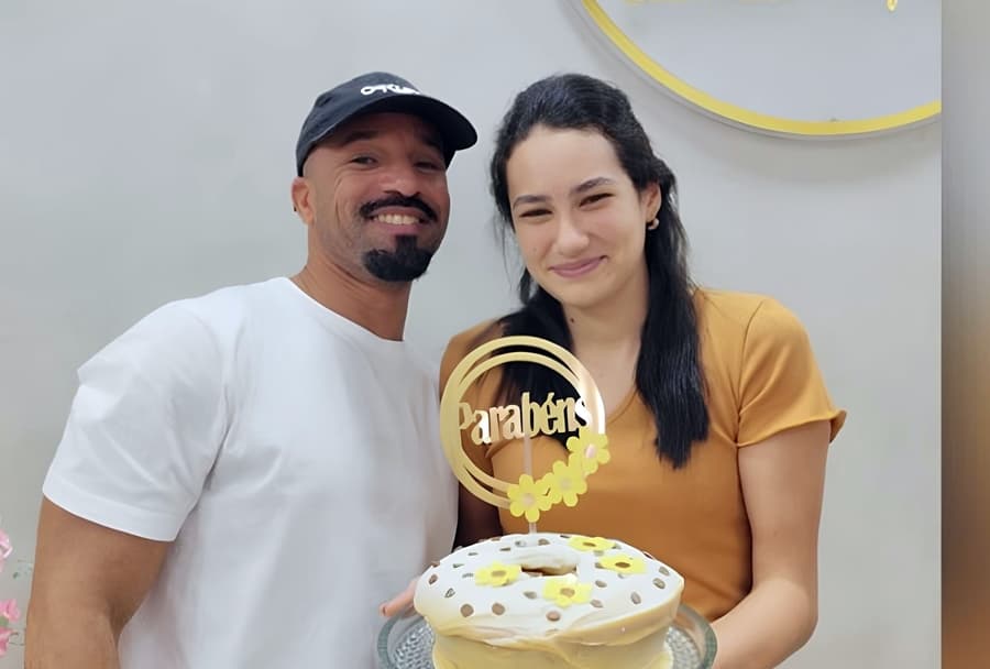 Barbeiro Eudes Miguel promove rifa para custear biópsia de tumor da esposa