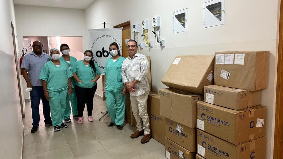 Hospital de Maracaju recebe moderno equipamento para cirurgias com apoio do deputado Geraldo Resende