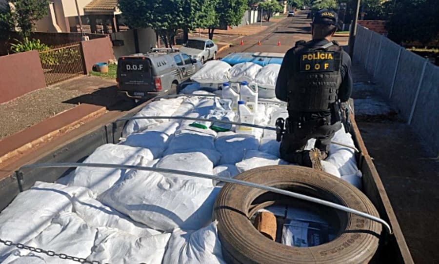 Em Maracaju, DOF apreende carga ilegal de defensivos agrícolas avaliada em R$ 9,5 milhões