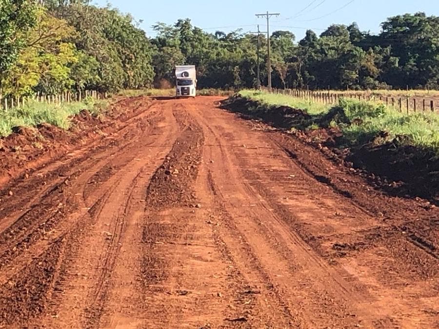 Em seis meses Prefeitura já fez 220km de patrolamento e 65 de cascalhamento