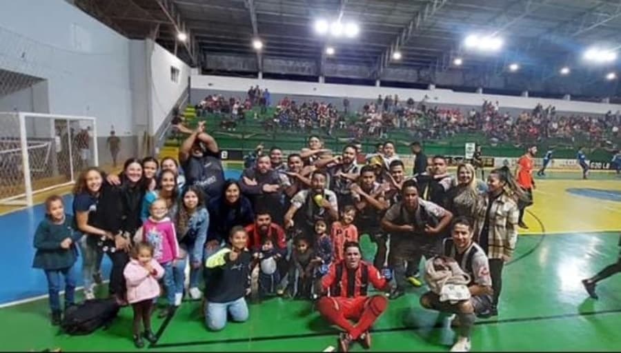 Comagro e Quebra Coco vencem e vão para a final do Campeonato Municipal
