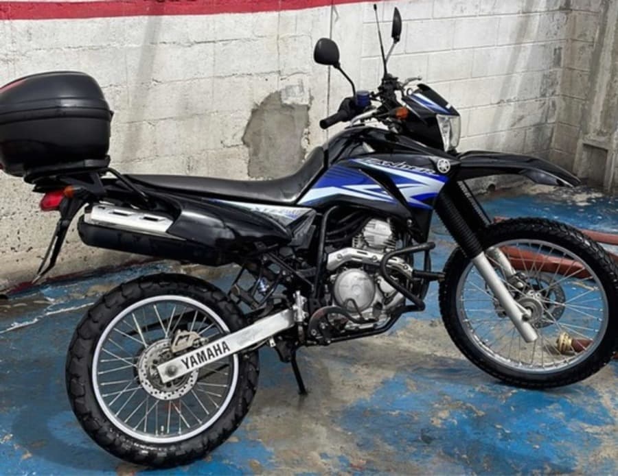 Moto XTZ 250 estacionada em pátio de oficina é furtada em Maracaju