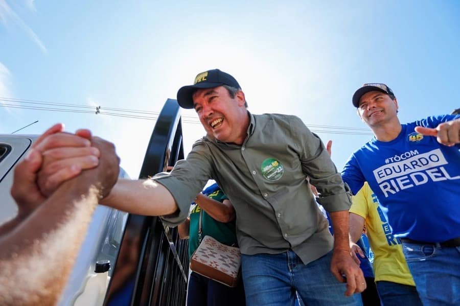 Eduardo Riedel é eleito governador de Mato Grosso do Sul