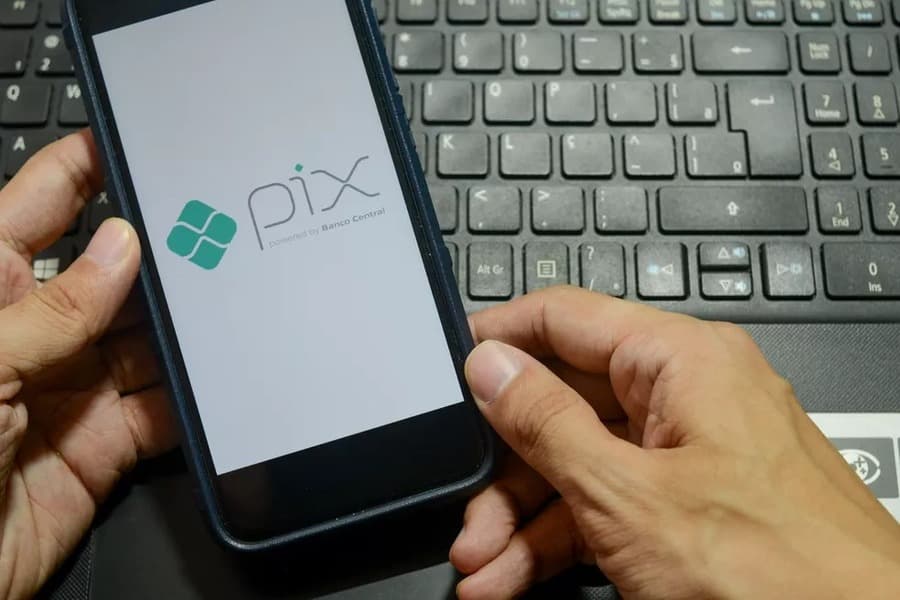 Homem recupera celular perdido e encontra prejuízo de mais de R$ 5 mil em transações bancárias