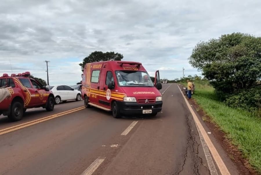 Motociclista fica gravemente ferida após colisão contra carro na BR-060 em Sidrolândia