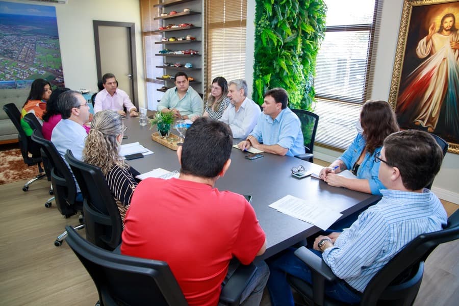 Prefeitura realiza reunião sobre implantação da Cassems para os servidores públicos