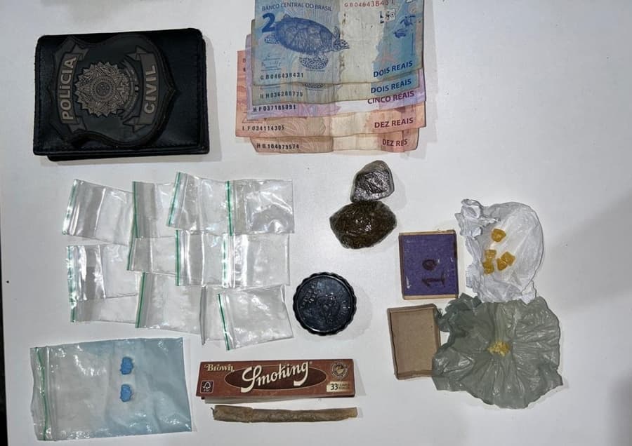 Polícia Civil prende jovem de 22 anos com maconha, cocaína e ecstasy em Sidrolândia