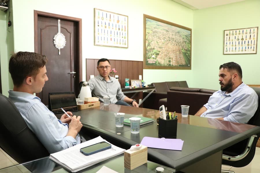 Em Rio Brilhante, Robert visita projetos sociais e de infraestrutura para propor em Maracaju