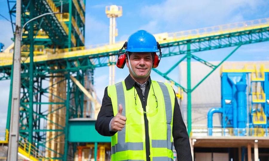 “Ficamos impressionados com a grandiosidade da obra", diz prefeito ao visitar usina em Maracaju