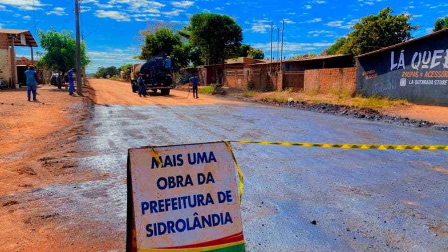 Imprimação para o asfalto das ruas no Cascatinha I começa pela Diogo Cunha