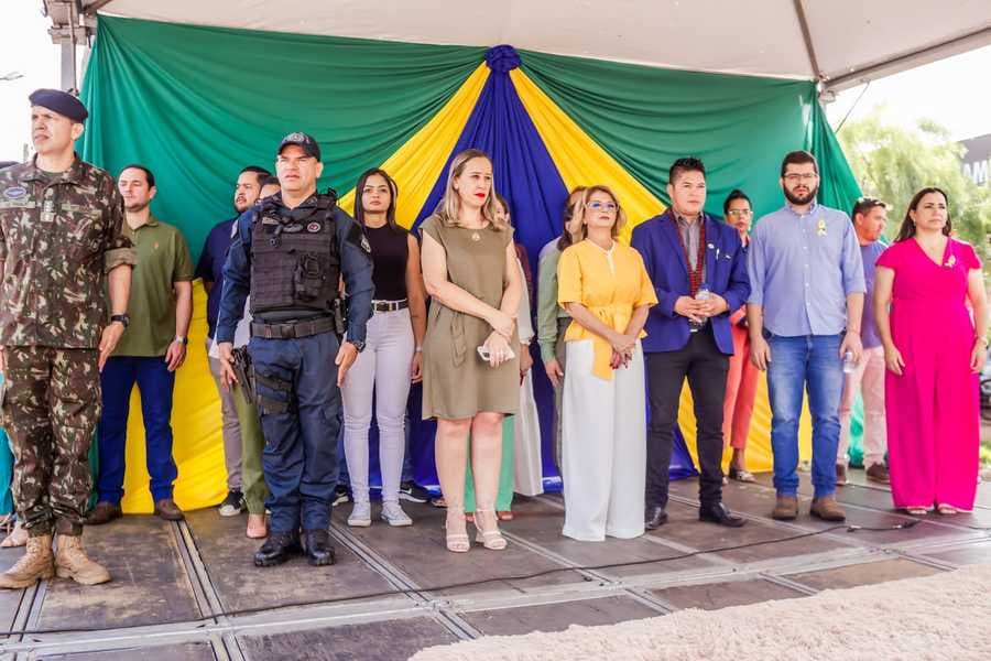 Com a presença de autoridades civis e militares, começa a Semana da Pátria