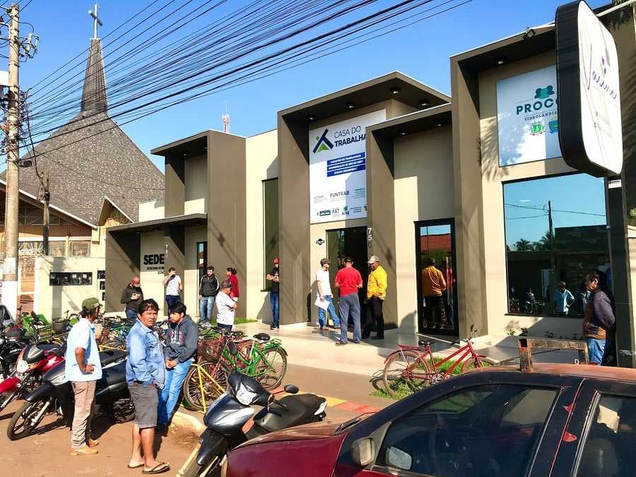 Casa do Trabalhador divulga oportunidades de emprego para 32 áreas em Sidrolândia