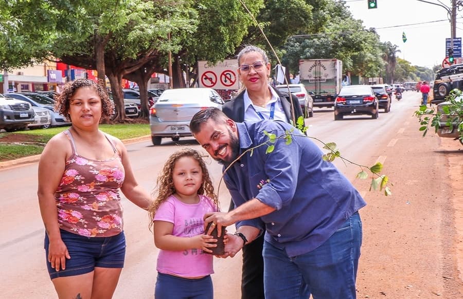 Instituto Pequeno Cidadão distribuirá mudas de árvore em Sidrolândia a partir das 15h