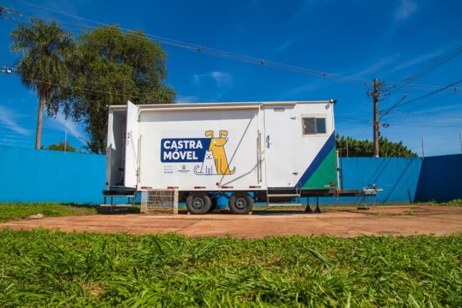 Prefeitura de Maracaju comemora a marca de 2 mil castrações do Castramóvel