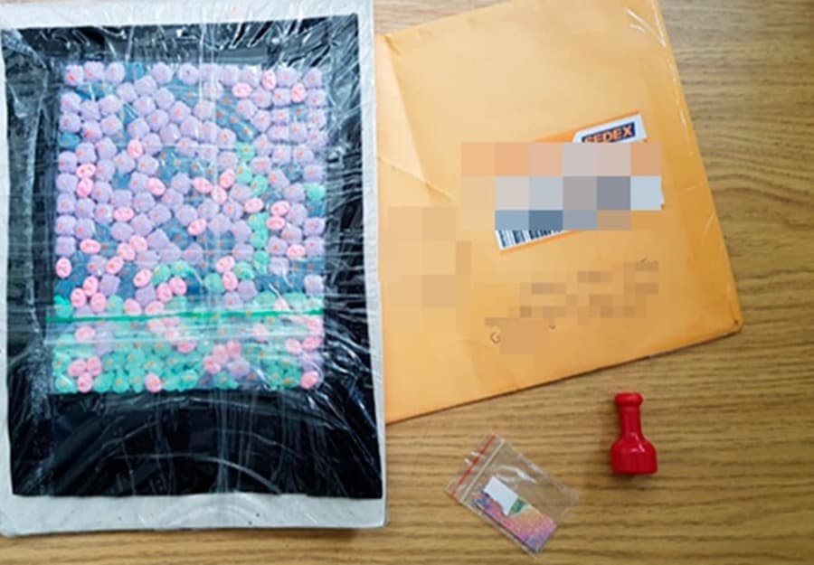 Jovem compra drogas pela internet para tentar comercializar e acaba preso em flagrante