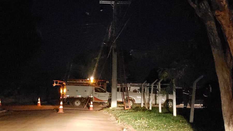 Rompimento de fiação deixou moradores da Tereré mais de 6 horas sem energia