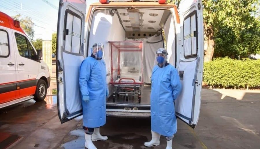 Com 101.136 mil óbitos por covid-19, Brasil tem média diária de 1.001 mortes