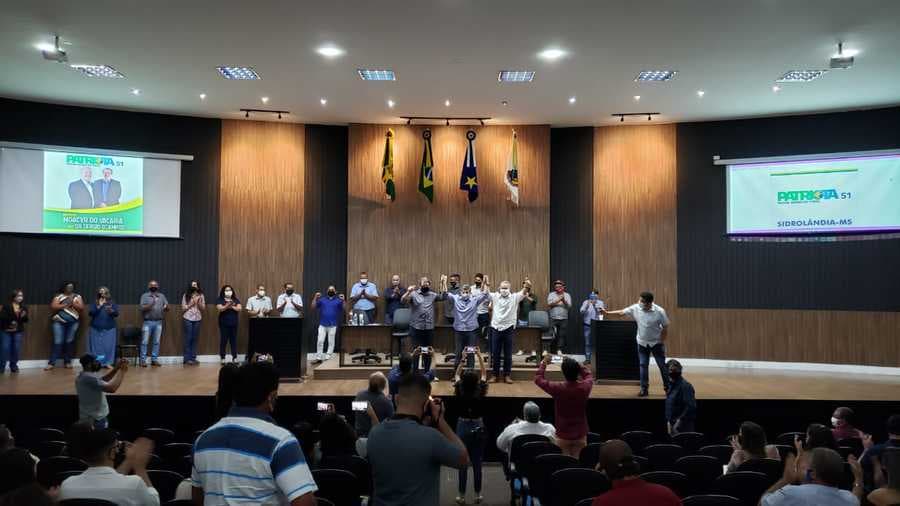 Emoção e confiança marcaram convenção que confirmou Moacyr candidato a prefeito e Dr Sergio de vice