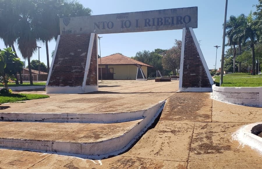 Prefeitura de Maracaju vai reformar praça central Nestor Pires Barbosa