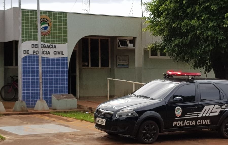 Marginais quebram maçaneta de porta e furtam residência no Santa Marta