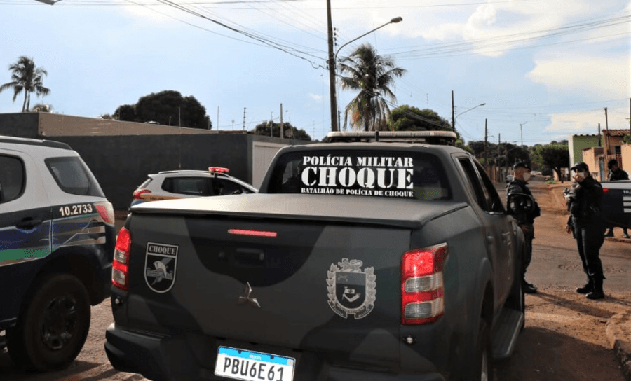 Em operação, Batalhão de Choque prende homem armado com pistola 380 em Sidrolândia