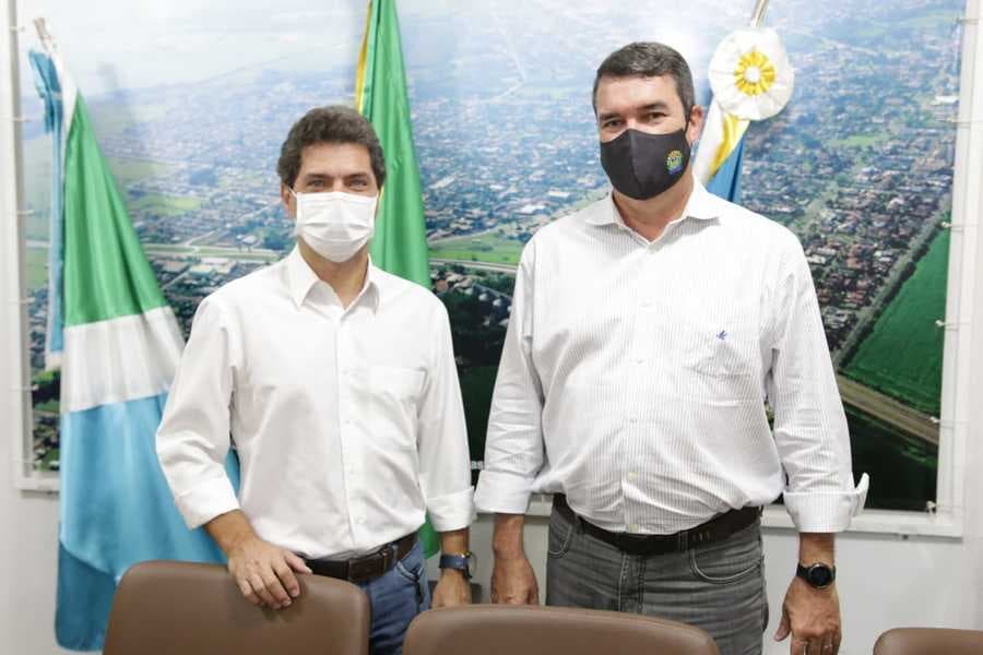 Eduardo Riedel se reúne com prefeito e reafirma investimentos do Estado em Maracaju