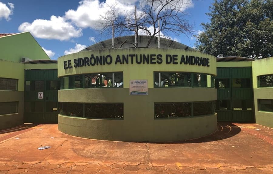 Escola Sidrônio divulga cronograma para receber alunos presencialmente. Veja
