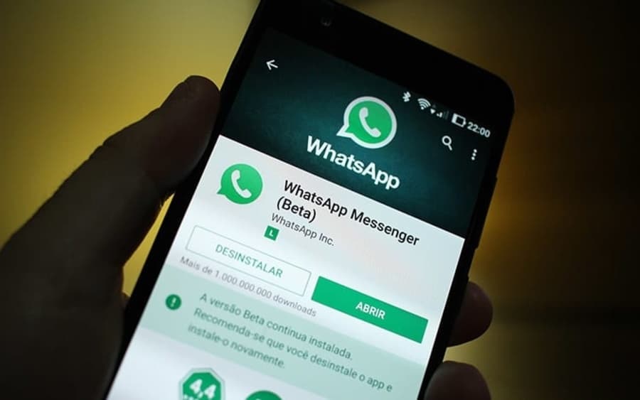 WhatsApp e Instagram ficaram fora do ar e Facebook apresenta instabilidade nesta sexta-feira