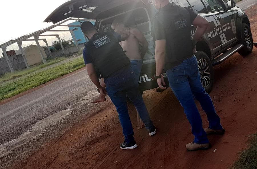 Homem é preso pela Polícia Civil após agredir mulher em lanchonete