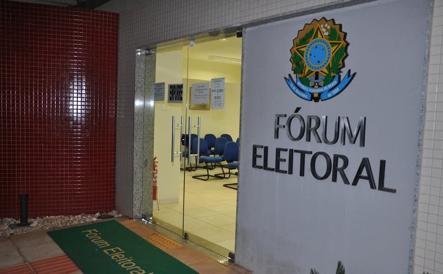 Justiça Eleitoral determina exclusão de publicações difamatórias contra candidata
