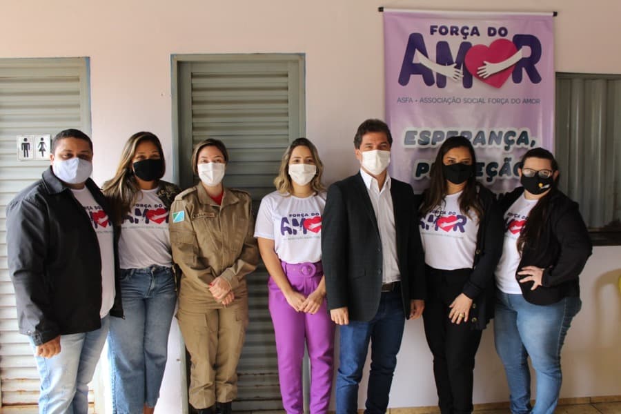 Prefeito Marcos Calderan participa de reinauguração da Associação Força do Amor