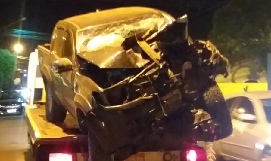 Em Maracaju, jovem de 19 anos morre após colidir em caminhão estacionado
