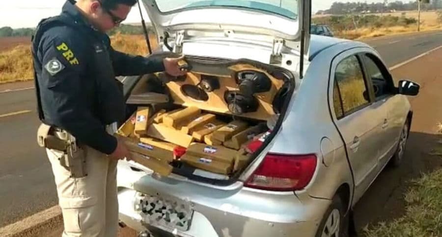 Durante fiscalização, PRF aprende mais de 246 Kg de maconha na BR-060, em Sidrolândia