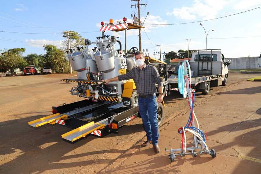 Prefeitura de Maracaju adquire máquina para pintura de sinalização viária