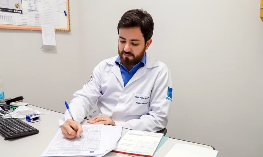 Prefeitura de Maracaju anuncia contratação de médico neurologista para UBS