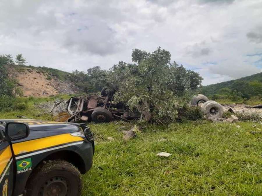 Serra da morte na BR-060 faz mais uma vítima fatal; caminhoneiro tinha 33 anos