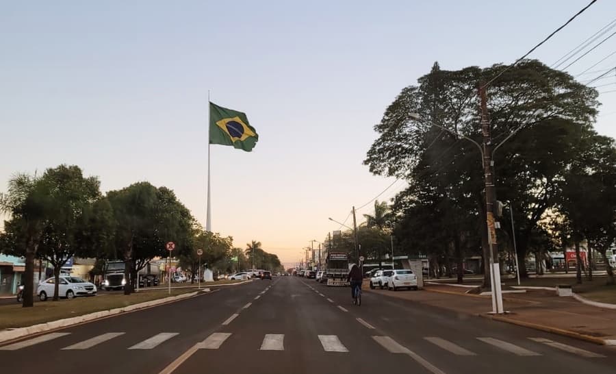 Em Sidrolândia, Comércio sorteia carro 0 km e estende horário de funcionamento