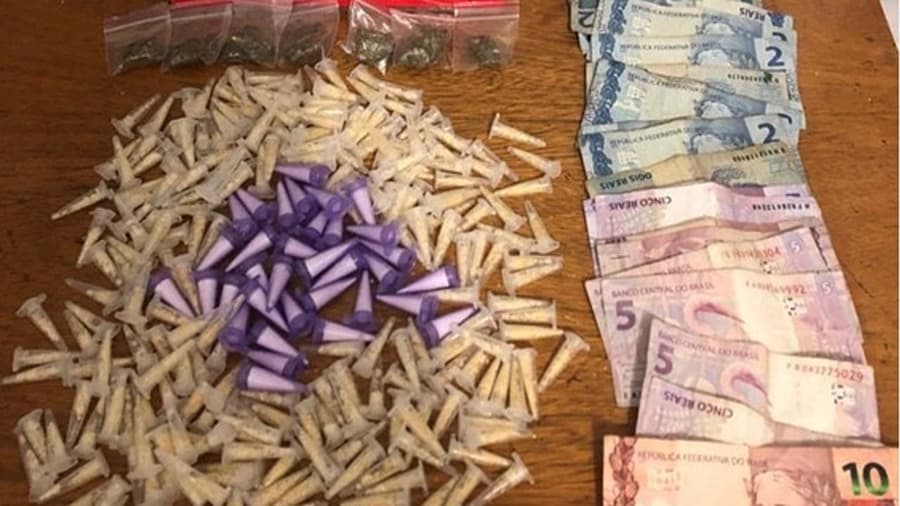 Polícia Civil prende casal que administrava boca de fumo em Maracaju