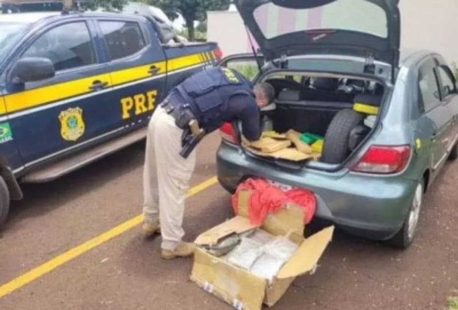 PRF prende homem de 37 anos com mais de 170 quilos de drogas em Sidrolândia