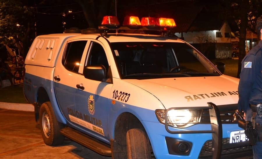 Homem tem moto furtada após estacionar em frente a Praça Central de Sidrolândia