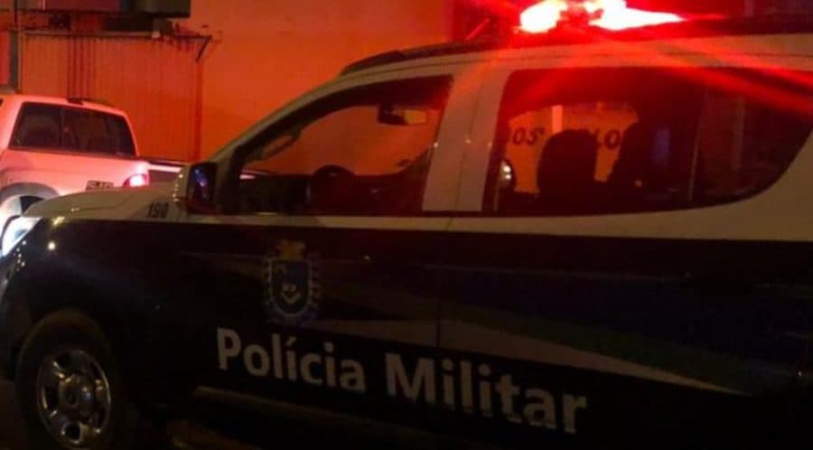 Jovem corta tornozeleira eletrônica e acaba preso pela PM com documento falso