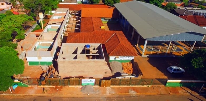 Administração monitora obras de modernização e ampliação da Escola Porfíria