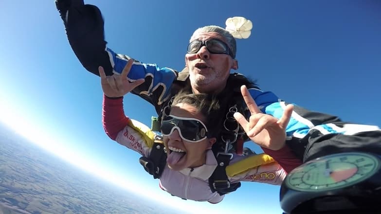Após sucesso de Bungee Jump, paraquedismo é confirmado para 15 de dezembro