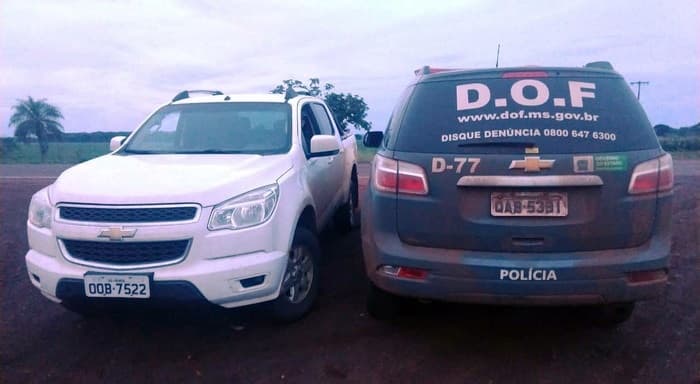 Durante bloqueio policial em Maracaju DOF recupera caminhonete roubada